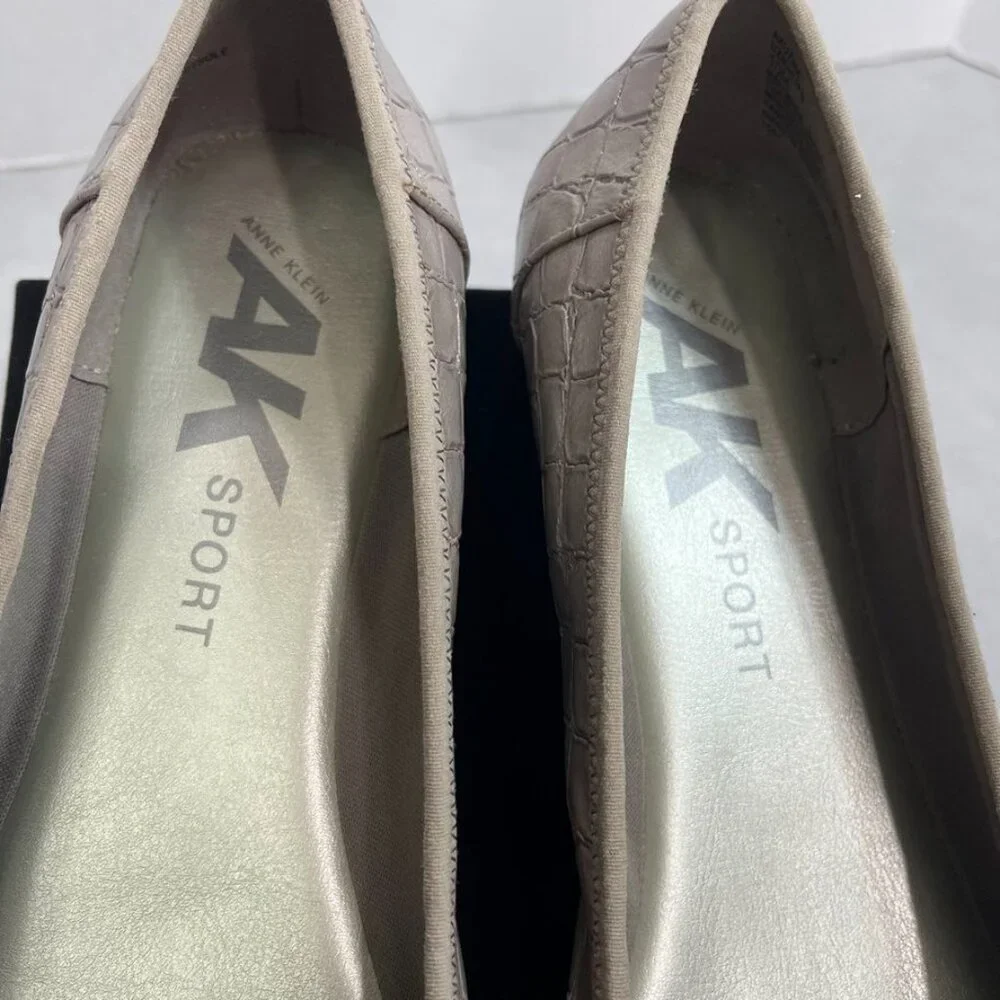 Anne Klein AK Sport Croc Embossed Loafers Comfort Flats Taupe 10M - Picture 10 of 16